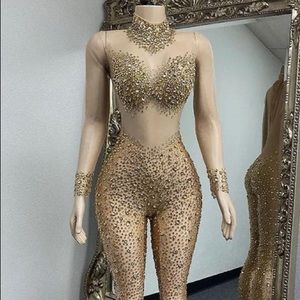 It came super late past my birthday and I didn’t get to wear it for my party.